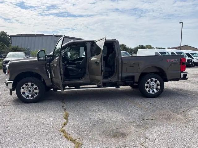 2027 Ford F-250 LARIAT