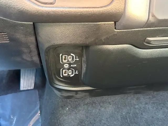 2025 Ram 1500 Big Horn Crew Cab 4x4 57 Box