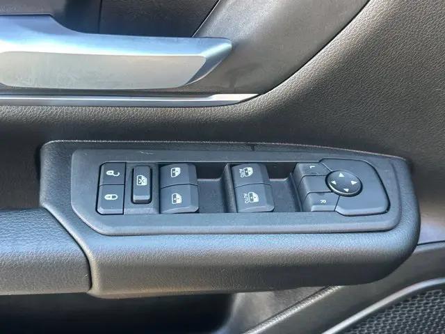 2025 Ram 1500 Big Horn Crew Cab 4x4 57 Box