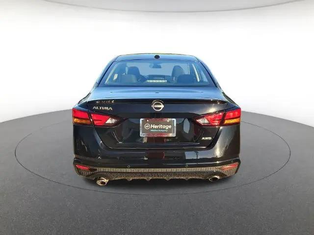 2025 Nissan Altima SV AWD