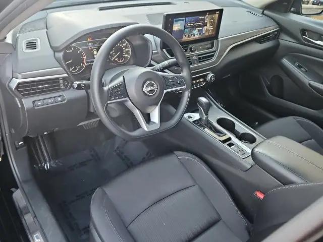 2025 Nissan Altima SV AWD