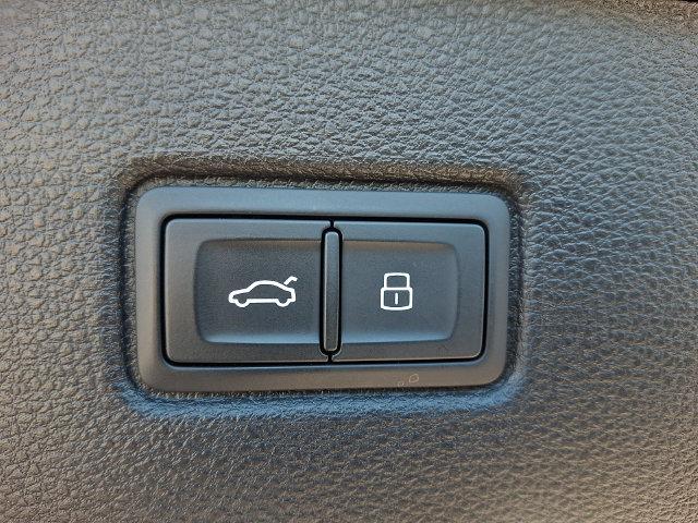 2026 Audi Q7 Premium Plus TFSI quattro tiptronic