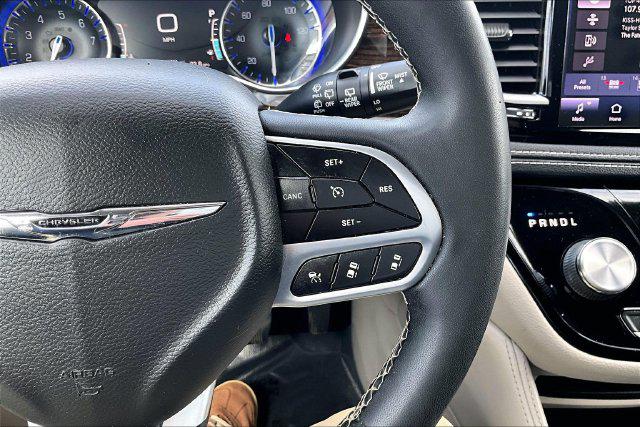 2022 Chrysler Pacifica Limited AWD