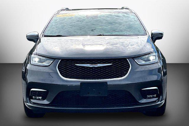 2022 Chrysler Pacifica Limited AWD