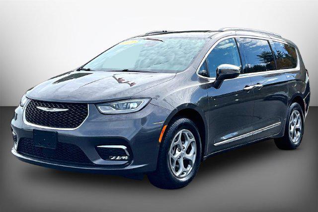 2022 Chrysler Pacifica Limited AWD
