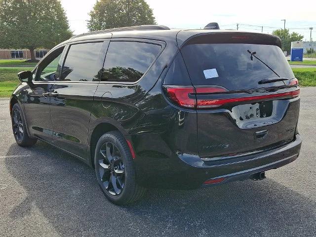 2027 Chrysler Pacifica PACIFICA LIMITED AWD 2027 Chrysler Pacifica PACIFICA LIMITED AWD
