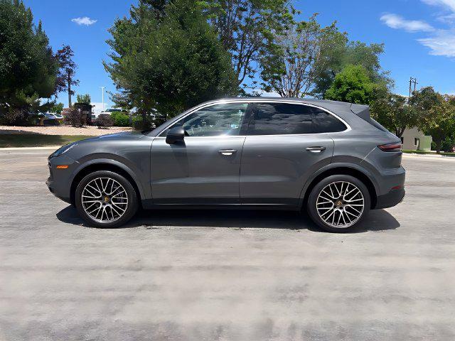 2022 Porsche Cayenne Unknown