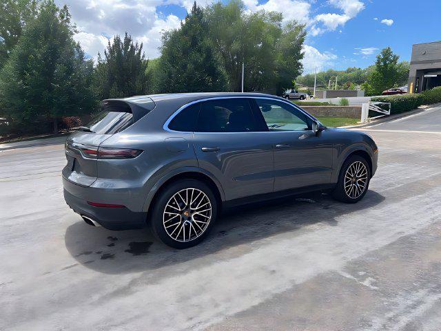 2022 Porsche Cayenne Unknown