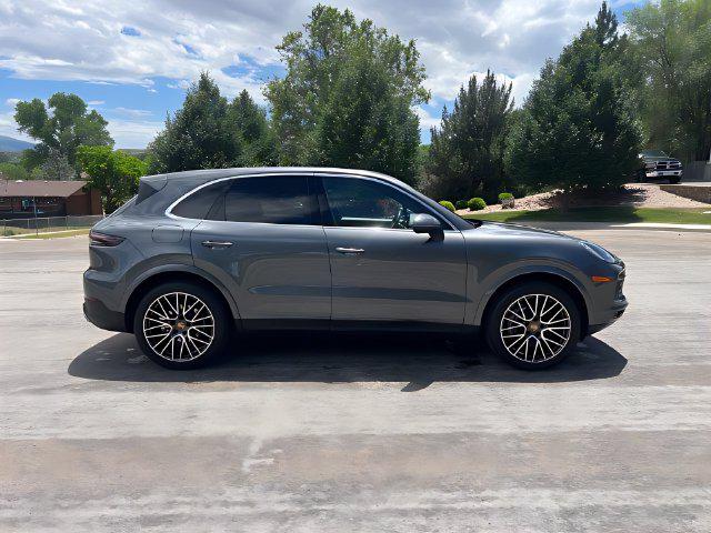 2022 Porsche Cayenne Unknown