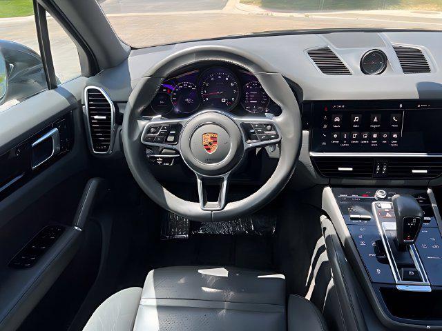 2022 Porsche Cayenne Unknown