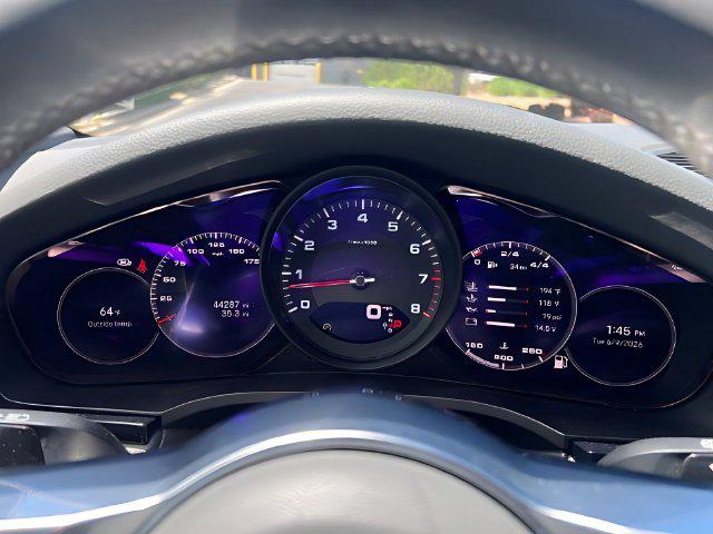 2022 Porsche Cayenne Unknown