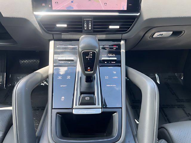 2022 Porsche Cayenne Unknown