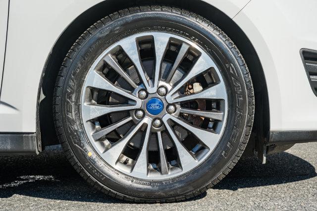 2017 Ford C-Max Energi Titanium
