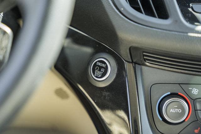 2017 Ford C-Max Energi Titanium