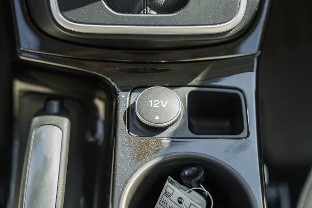 2017 Ford C-Max Energi Titanium