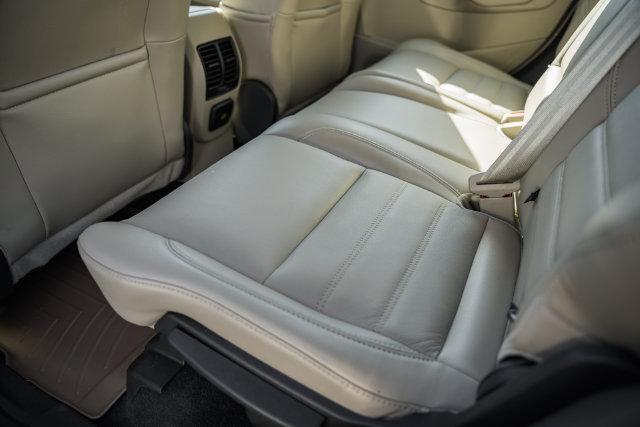 2017 Ford C-Max Energi Titanium