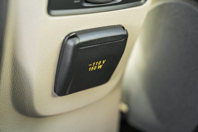 2017 Ford C-Max Energi Titanium