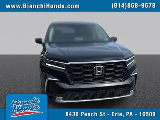2023 Honda Pilot AWD EX-L 8 Passenger for sale in Erie, PA