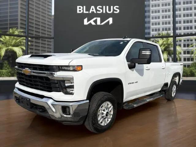 2025 Chevrolet Silverado 2500HD 4WD Crew Cab Standard Bed LT for sale in Watertown, CT