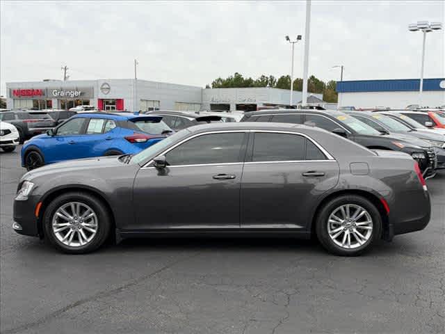 2021 Chrysler 300 Touring L