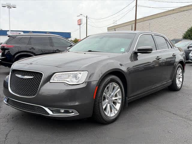 2021 Chrysler 300 Touring L