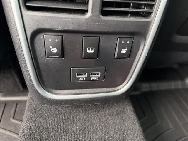 2021 Chrysler 300 Touring L