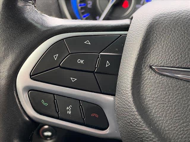 2021 Chrysler 300 Touring L