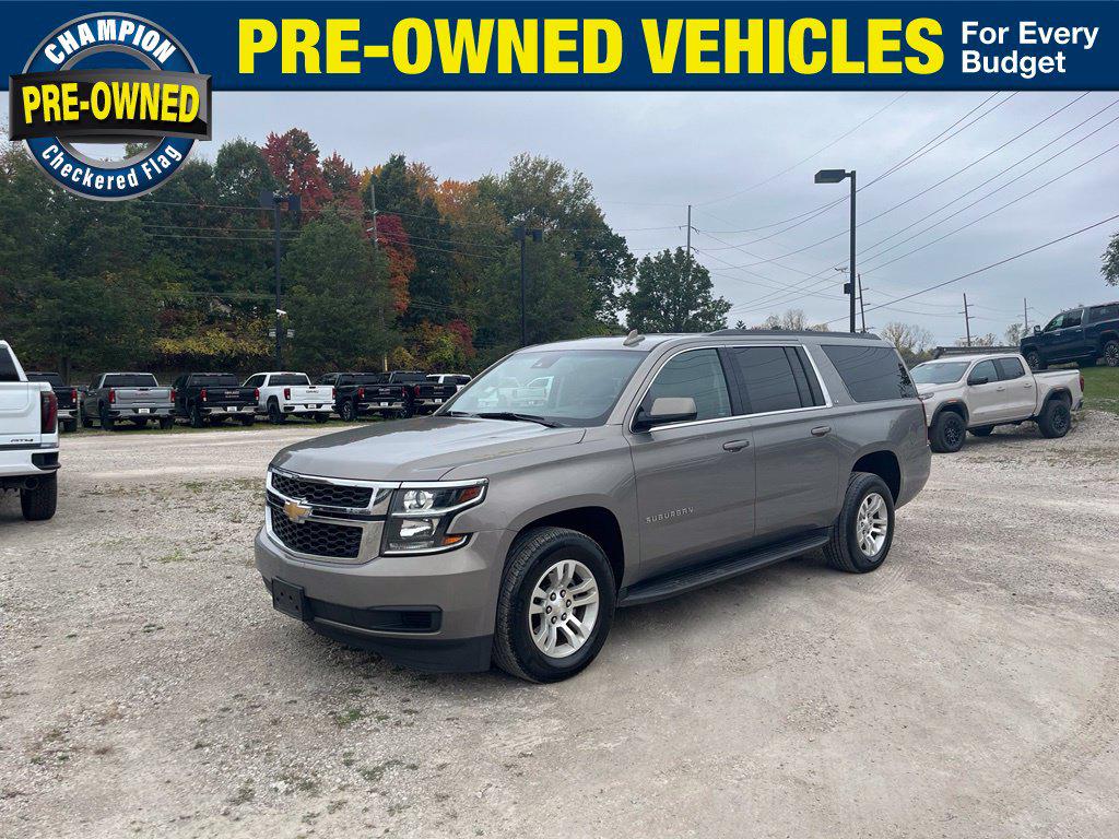 Pepperdust Metallic 2018 Chevrolet Suburban SUV / Crossover Four-Wheel Drive Automatic