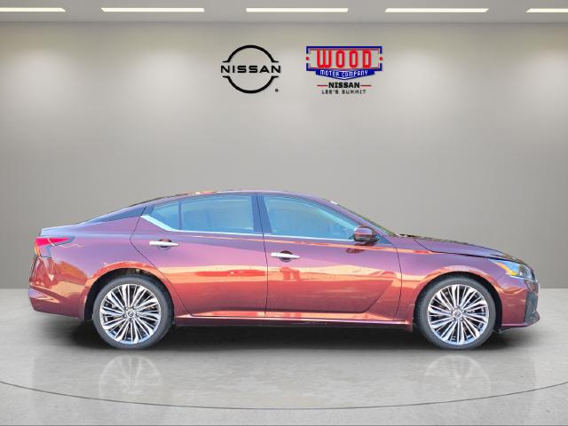 2023 Nissan Altima SL FWD