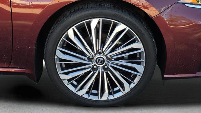 2023 Nissan Altima SL FWD