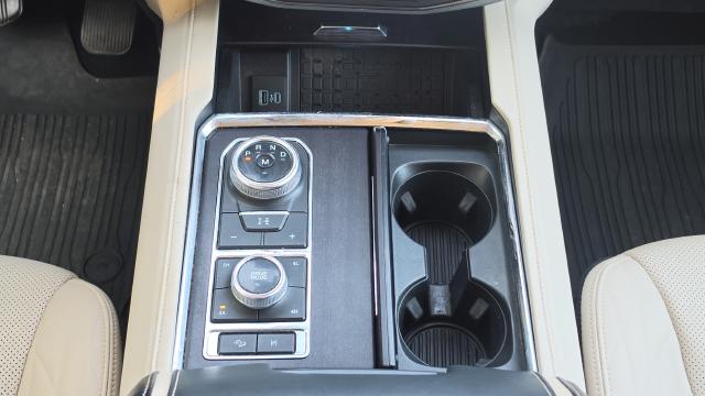 2024 Ford Expedition Platinum MAX