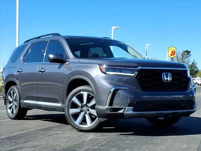 2023 Honda Pilot AWD Touring for sale in Bourbonnais, IL