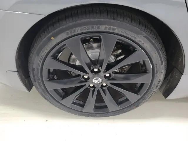 2020 Nissan Maxima SR Xtronic CVT