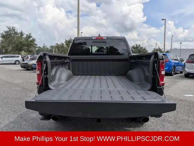 2025 Ram 1500 Warlock Crew Cab 4x4 57 Box