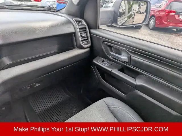 2025 Ram 1500 Warlock Crew Cab 4x4 57 Box