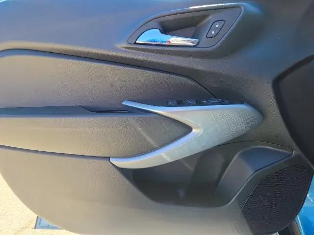 2026 Chevrolet Trax FWD 1RS