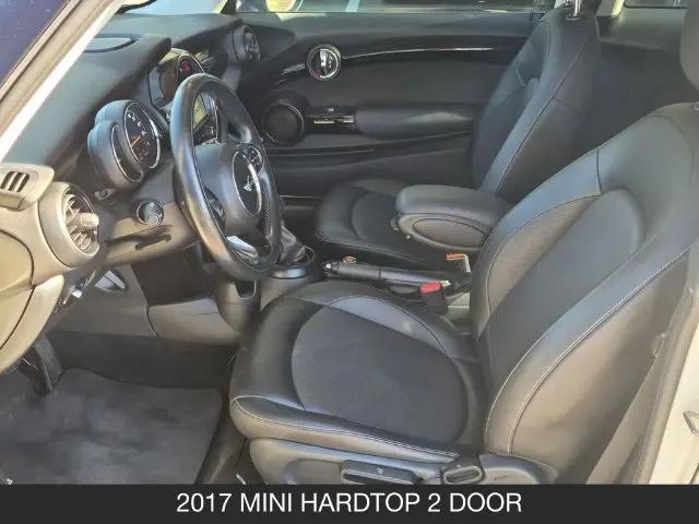 2017 MINI Hardtop Cooper