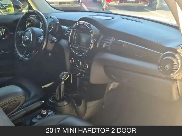 2017 MINI Hardtop Cooper