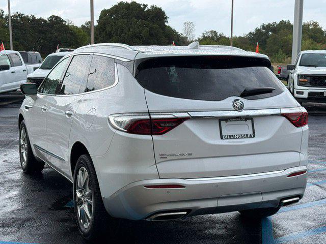 2023 Buick Enclave Essence AWD