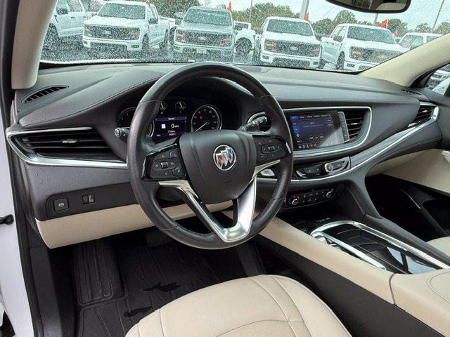 2023 Buick Enclave Essence AWD