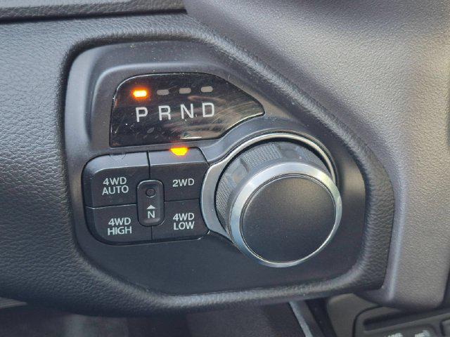 2019 Ram 1500 Big Horn/Lone Star Crew Cab 4x4 57 Box