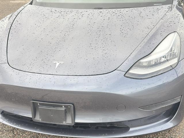 2020 Tesla Model 3 Standard Range Rear-Wheel Drive