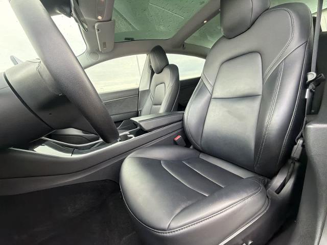 2020 Tesla Model 3 Standard Range Rear-Wheel Drive