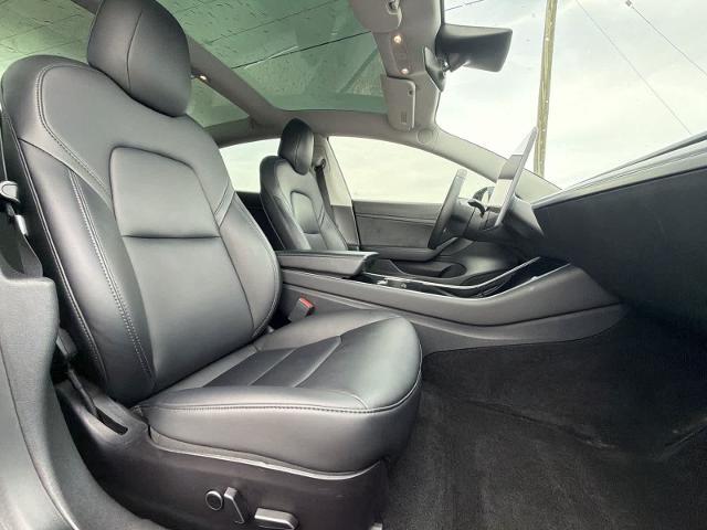 2020 Tesla Model 3 Standard Range Rear-Wheel Drive