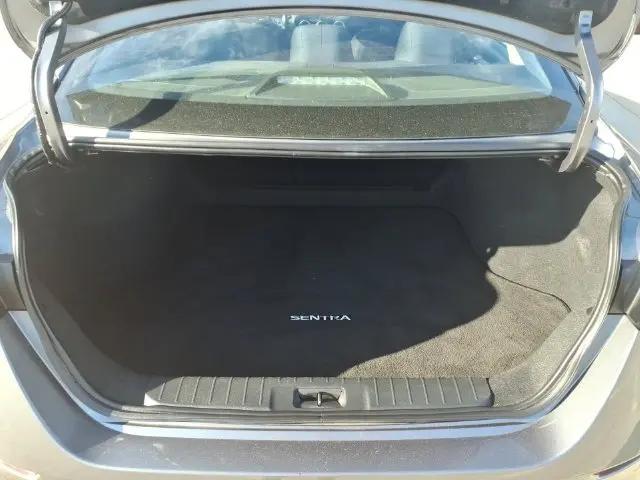 2024 Nissan Sentra SV Xtronic CVT