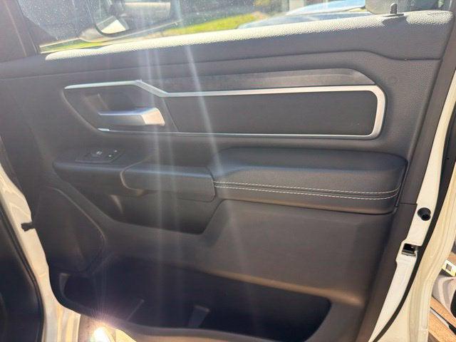 2024 Ram 1500 Big Horn Crew Cab 4x4 57 Box