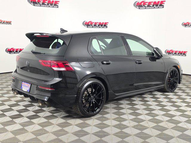 2025 Volkswagen Golf R 2.0T Black Edition