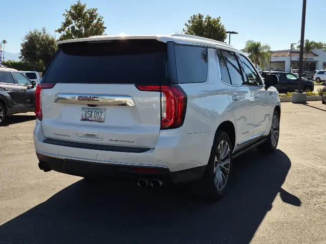 2021 GMC Yukon 4WD Denali