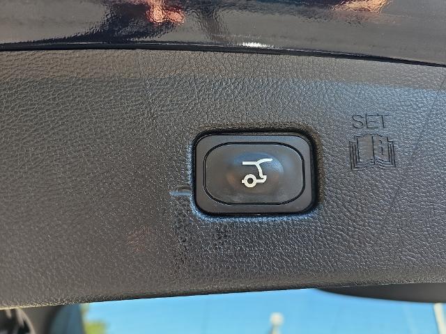 2024 Ford Edge ST