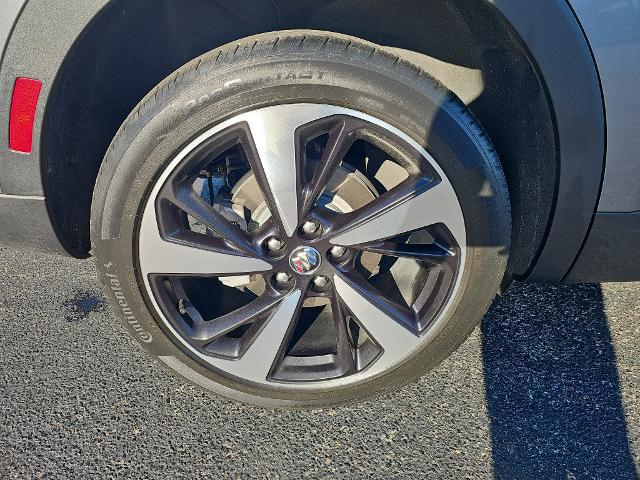 2022 Buick Envision FWD Essence